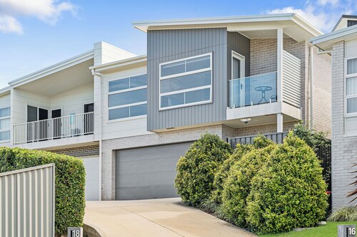 Manor Lane Retreat - 16 Manor Lane