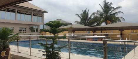 Piscine extérieure