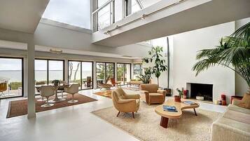 4 bedrooms, Internet
