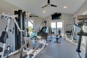House | 4 bedrooms, Internet