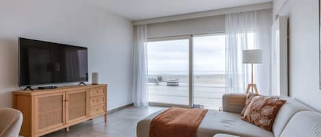 Apartment | 3 bedrooms, Internet