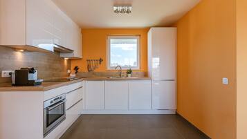 Apartment | 2 bedrooms, Internet