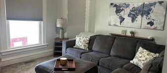 4-bedroom house in brilliant Angola with AC, WiFi. Enjoy your stay