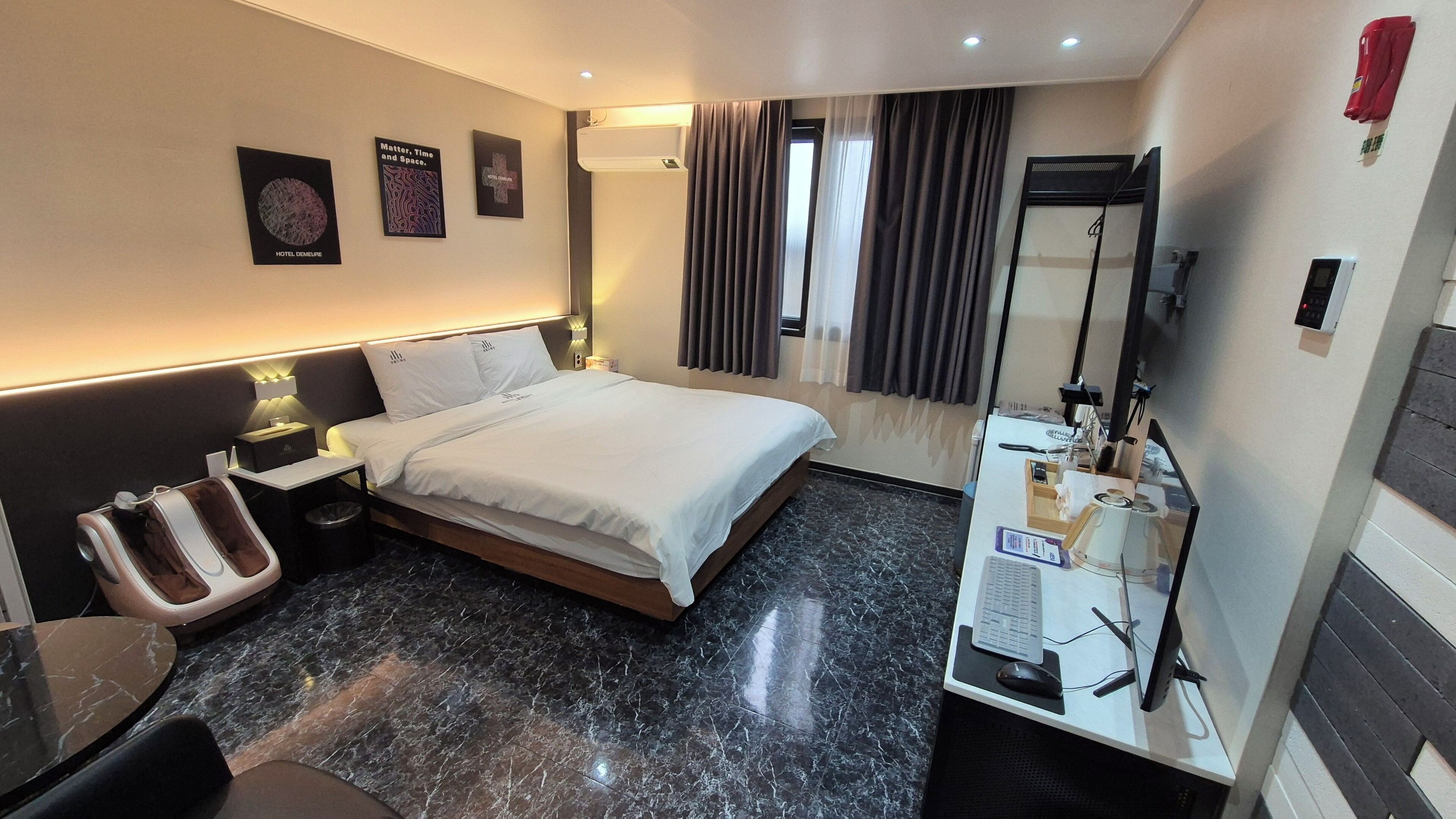 Business-Zimmer, Nichtraucher | Hochwertige Bettwaren, kostenloses WLAN, Bettwäsche