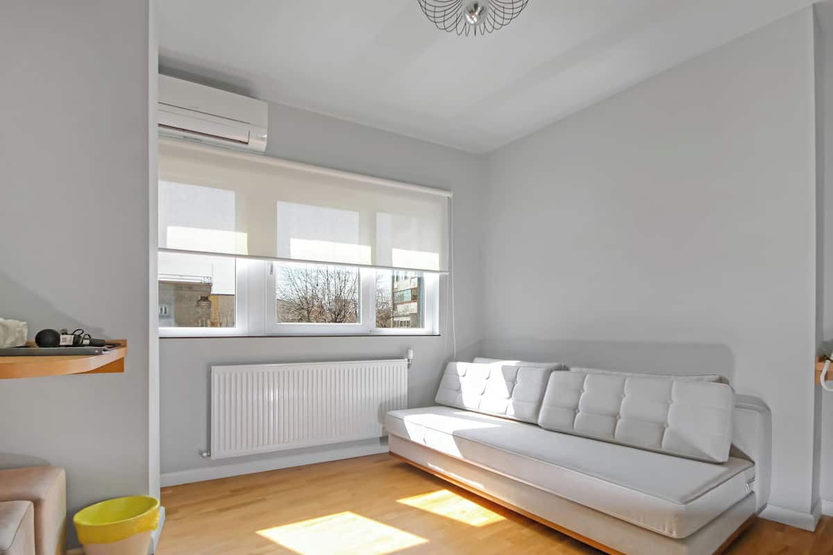 Departamento | 1 habitación, escritorio y espacio para trabajar con laptop