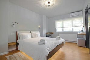 Standard Double Room - PIT4U Accommodation (Bucharest)