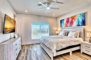 5 bedrooms, iron/ironing board, free WiFi, bed sheets