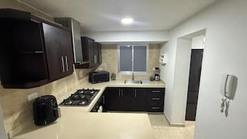Micro-ondas, fogão, cooktop