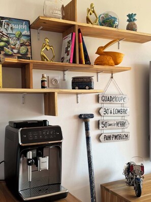 Interior - Bright, modern 2-room apartment (Le Gosier)