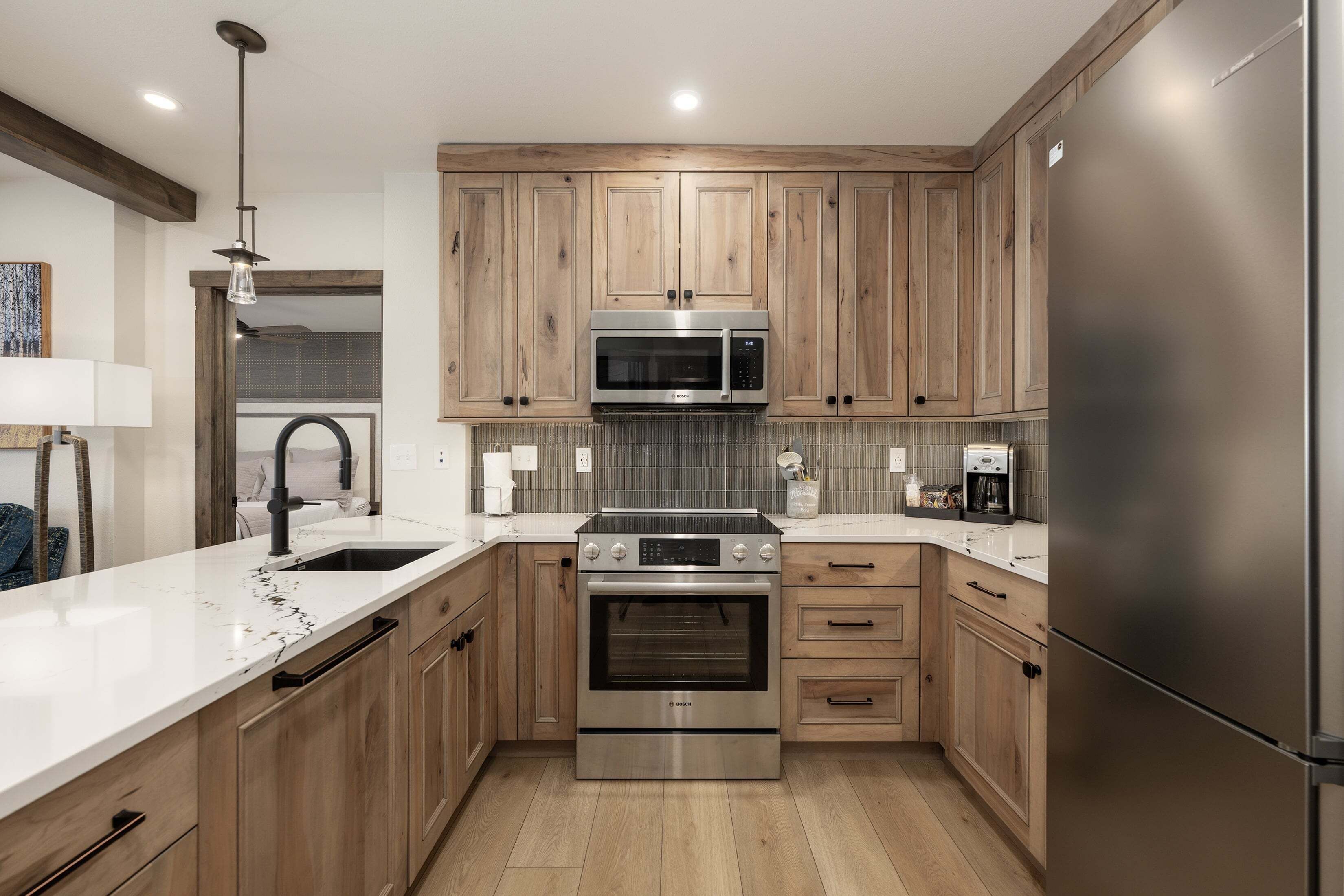 Apartment, 2 Schlafzimmer | Eigene Küche | Kühlschrank, Ofen, Wasserkocher mit Kaffee-/Teezubehör, Toaster