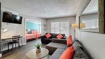 Apartment, 2 Schlafzimmer | Wohnbereich