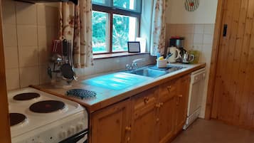 Fridge, dishwasher, electric kettle, toaster