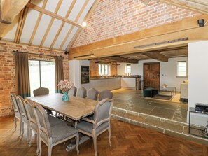 Dining - The Stables (Ledbury)