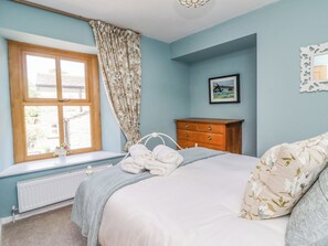 1 bedroom, individually decorated, individually furnished, free WiFi