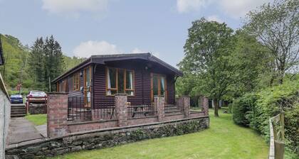 Elm Lodge