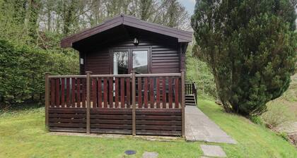 Canadian Cabin 37