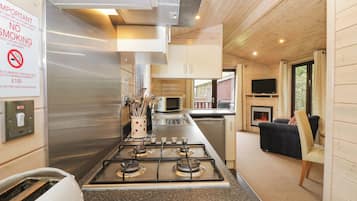 Fridge, dishwasher, electric kettle, toaster