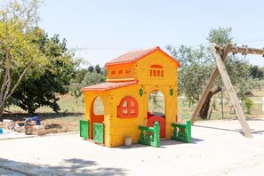 Children’s area - Tenuta Fontò: Apartment with Terrace (Gallipoli)