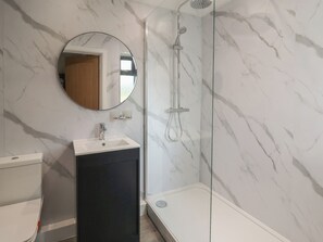 Shower - Heritage (Carmarthen)