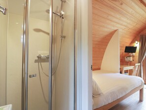 1 chambre, décor unique, ameublement unique, accès au Wi-Fi (inclus)