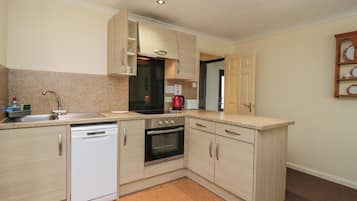 Fridge, dishwasher, electric kettle, toaster
