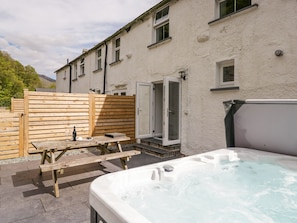 Cottage | Interior