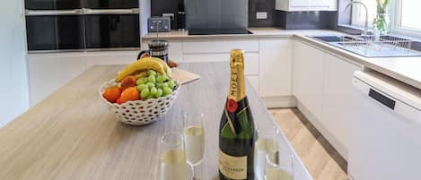 Fridge, dishwasher, electric kettle, toaster