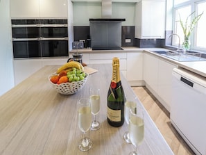 Fridge, dishwasher, electric kettle, toaster