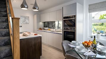 Fridge, dishwasher, electric kettle, toaster