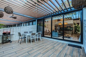 Outdoor dining - LUX Playacar Retreat, Spa, Pools & Private Beach, Golf, Kids Amenities (Playa del Carmen)