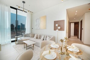 Repas dans la chambre