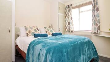 2 bedrooms, individually decorated, individually furnished, free WiFi