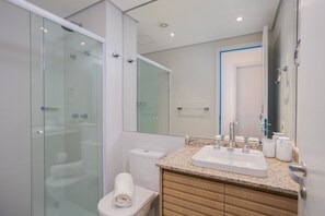 Apartment | Bathroom - Extension Berrini (Sao Paulo)