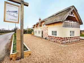 Exterior - Puddled Duck Cottage (Chester)