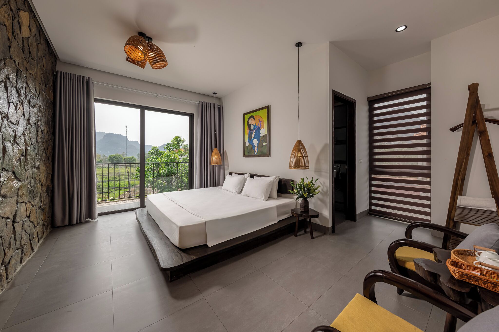 Quarto casal luxo, sacada | Quartos à prova de som, Wi-Fi de cortesia, roupa de cama