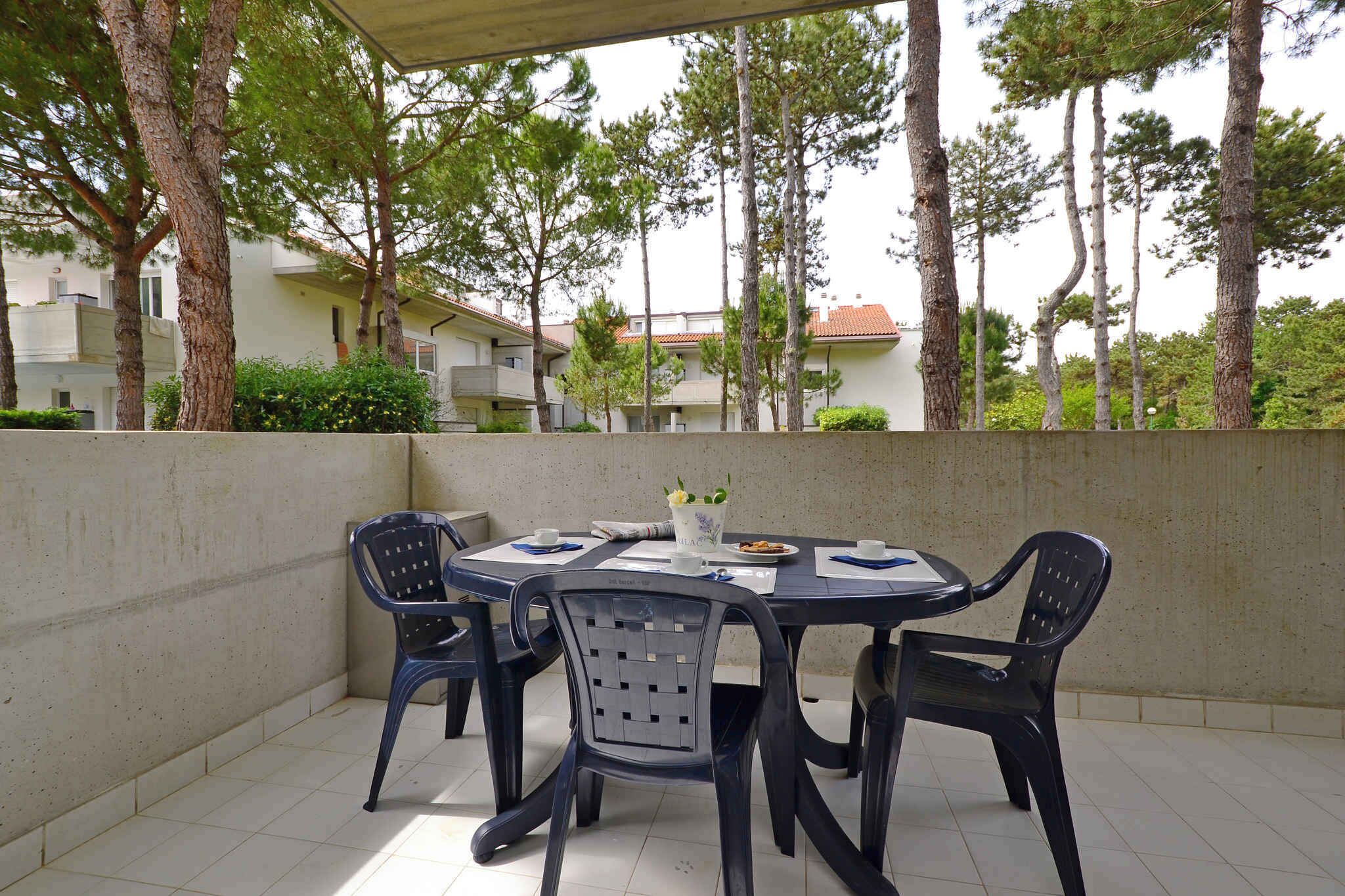 屋外ダイニングエリア