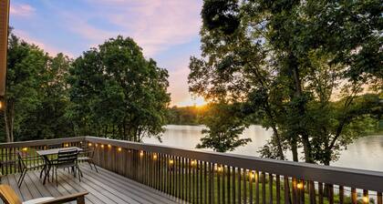 Cozy Lake House