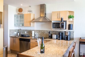 Fridge, microwave, oven, dishwasher