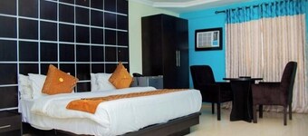 Galpin Suites Hotel