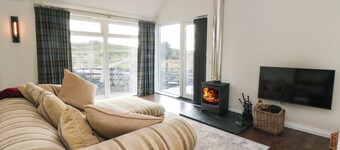 เดอะ โอลด์ เฮาส์, บาลูร์