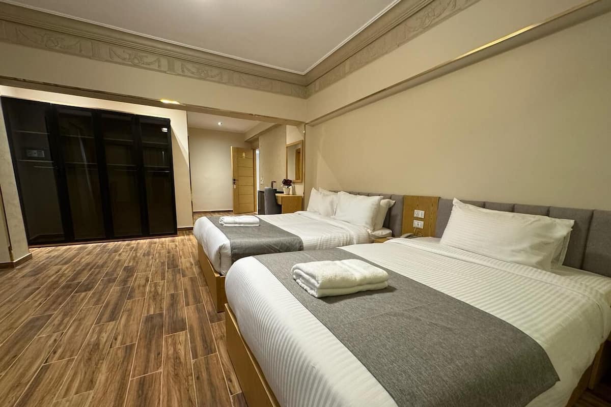 1 bedroom, desk, soundproofing, free WiFi