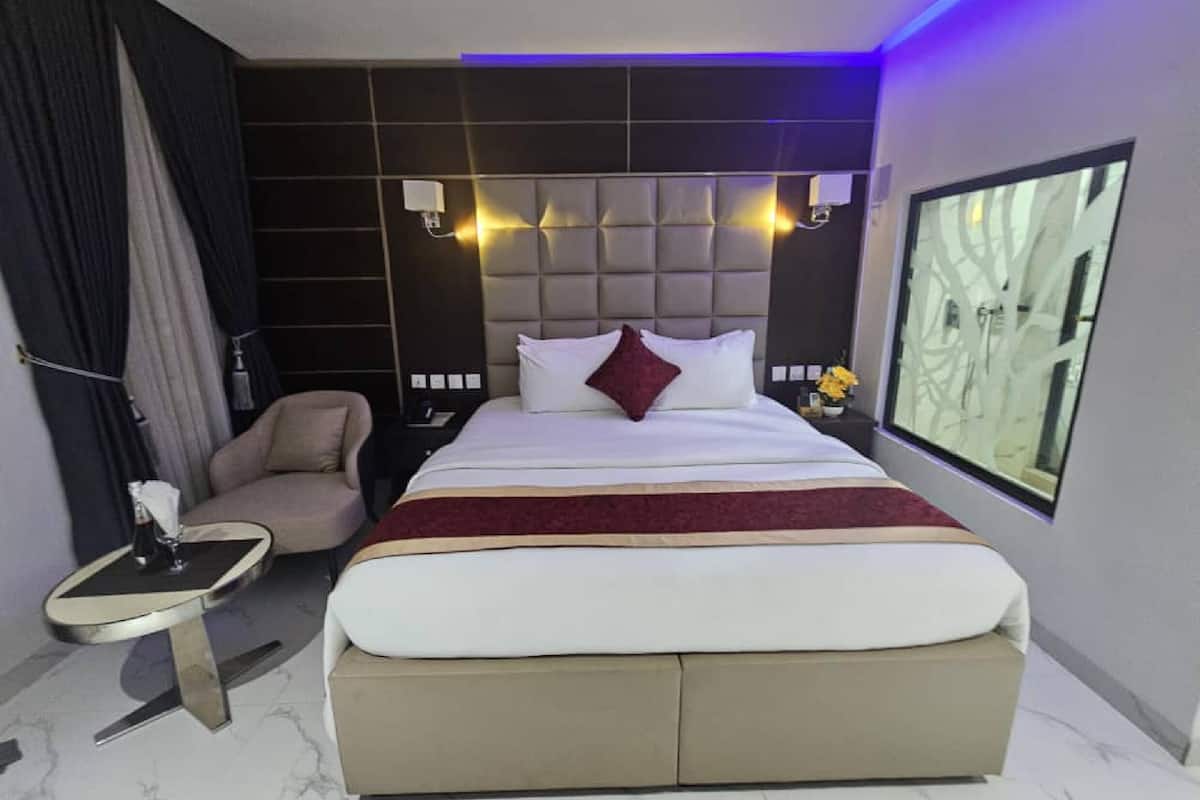 Phòng Grand, 1 giường cỡ king, không hút thuốc, quang cảnh thành phố | 1 phòng ngủ, khu vực làm việc phù hợp cho laptop