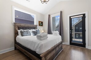 2 soverom, strykejern/-brett, wi-fi (inkludert) og sengetøy