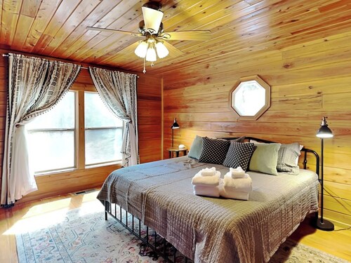 Wild Horse Haven | Mountain Views, Pet-Friendly