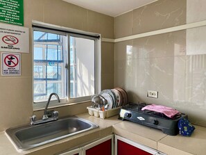 APARTMENT 103 (7 PEOPLE) | Yksityinen keittiö