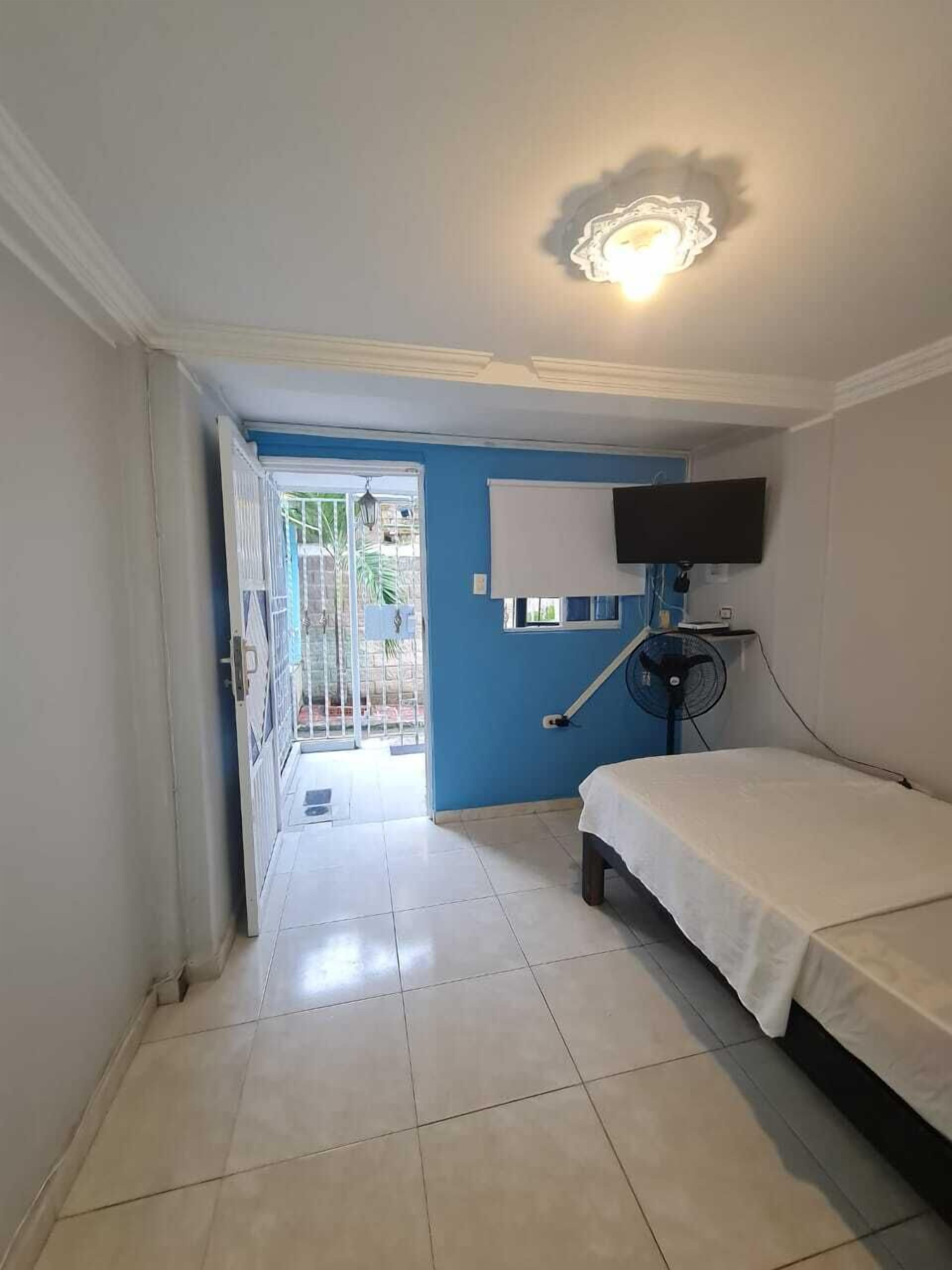 APARTMENT 201 (3 PEOPLE) | Coin séjour