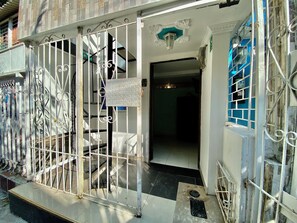 Apartment | Free WiFi, bed sheets