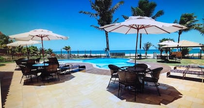 AREIAS DE ITACIMIRIM - 2 SUITE HOUSE - CONDOMINIUM ON THE SAND