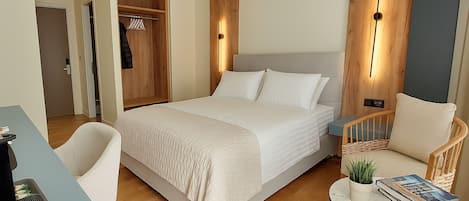 Deluxe Double Room | Free minibar items, in-room safe, desk, laptop workspace