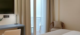Elite Patras Suites